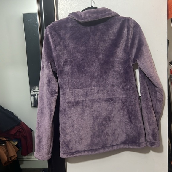Ideology extra small purple, zip up soft, cozy, warm and plush perfect condition - Picture 3 of 3